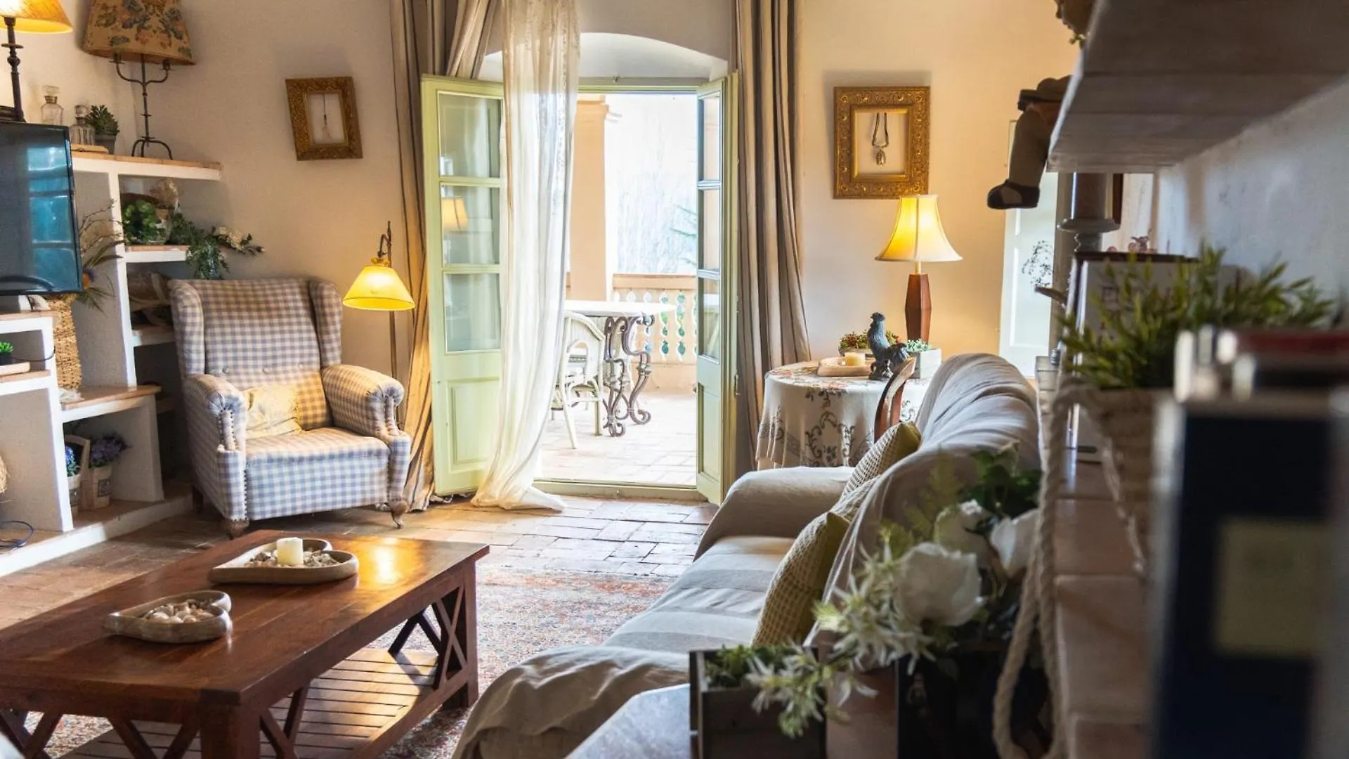Mas Gran De Cruilles - Mas Rural - Hotel & Events